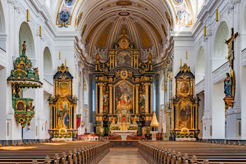 Gemeinde Altötting Landkreis Altötting Päpstliche Basilika St. Anna (Dirschl Johann) Deutschland AÖ